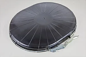 Een speciaal afsluitdeksel voor een bovengrondse vetput van Bollaert, ontworpen om geurhinder in de horeca te minimaliseren.